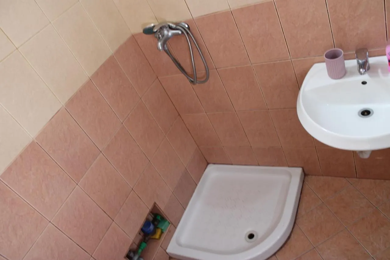 Deni Family Apartament Tirana 0*,  Albanien