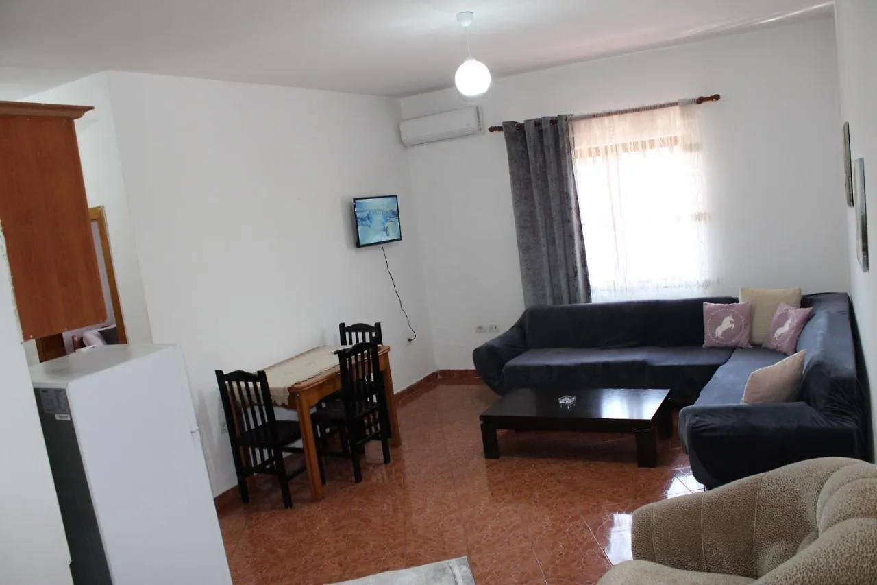 Deni Family Apartament Tirana Albanien